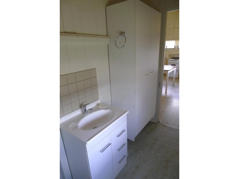 10 Eglington St, Torbanlea QLD 4662