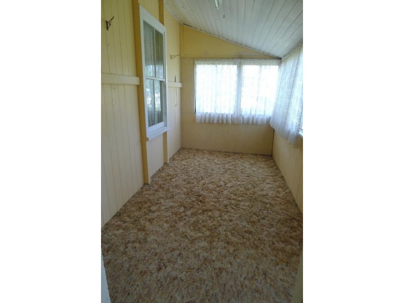 10 Eglington St, Torbanlea QLD 4662