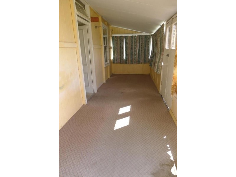 10 Eglington St, Torbanlea QLD 4662