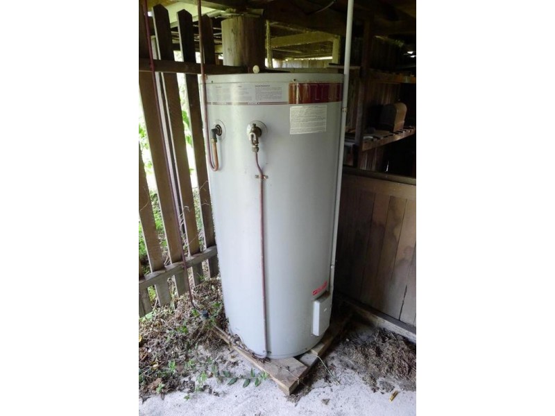 10 Eglington St, Torbanlea QLD 4662