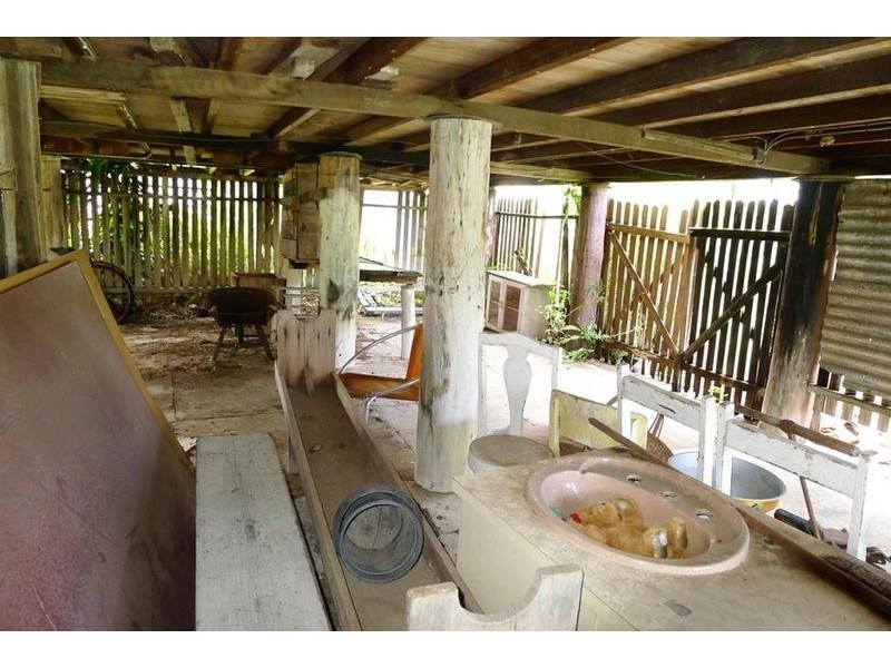 10 Eglington St, Torbanlea QLD 4662