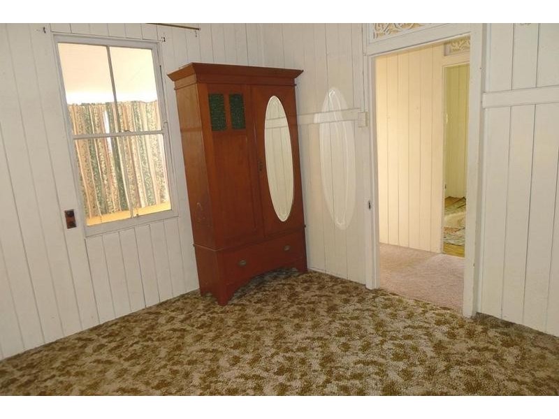 10 Eglington St, Torbanlea QLD 4662