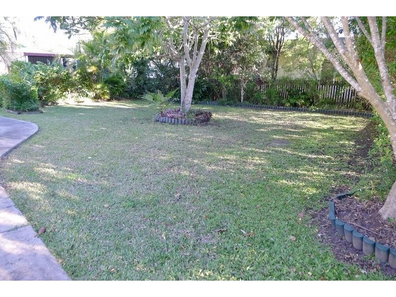 60 Steley St, Howard QLD 4659