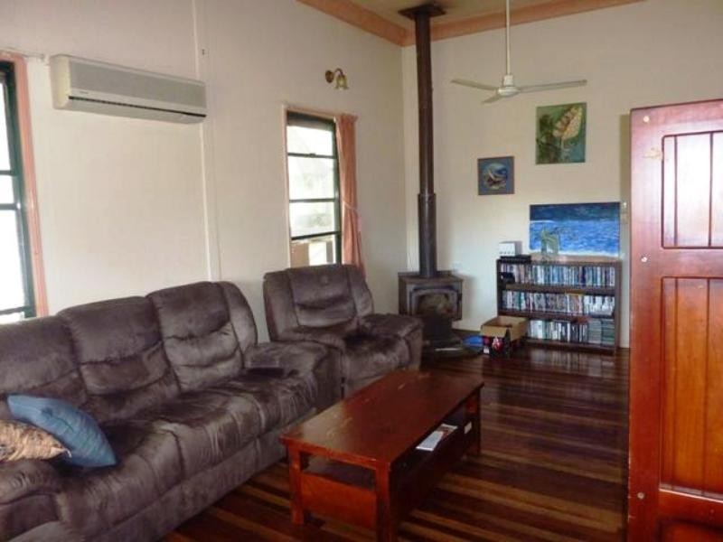 50 Whitley Street, Howard QLD 4659