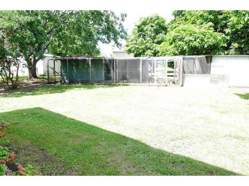 6 King St, Howard QLD 4659