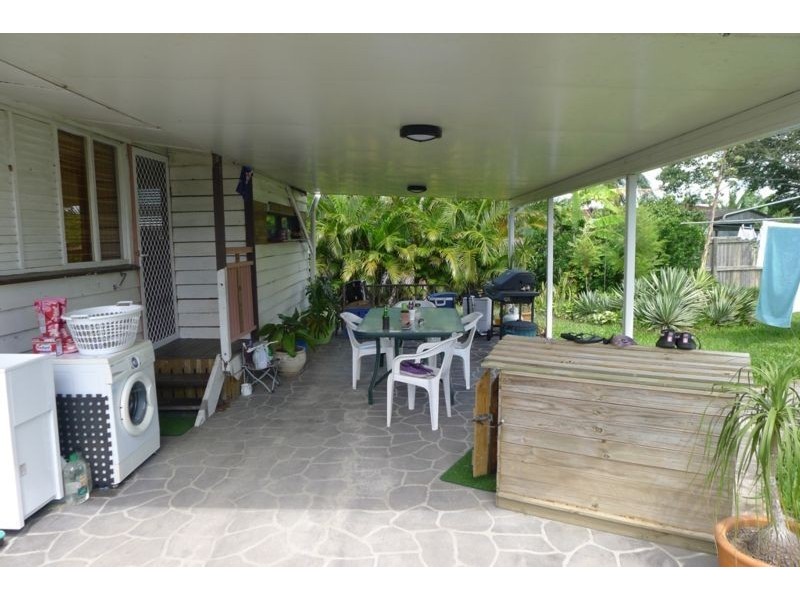 27 Union Street, Torbanlea QLD 4662