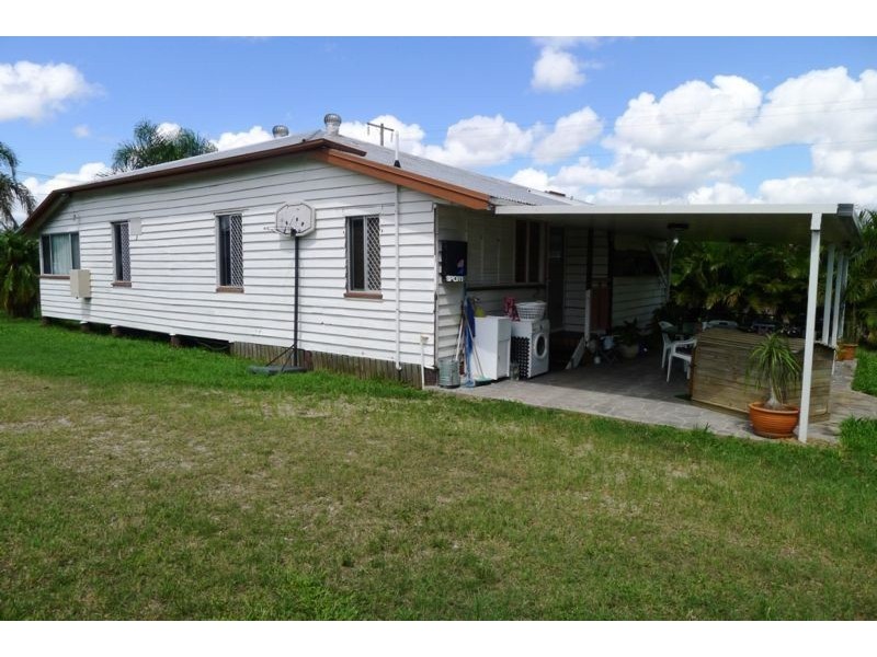 27 Union Street, Torbanlea QLD 4662
