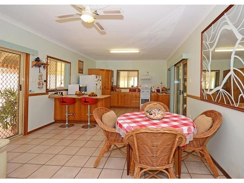 27 Hunter Street, Torbanlea QLD 4662