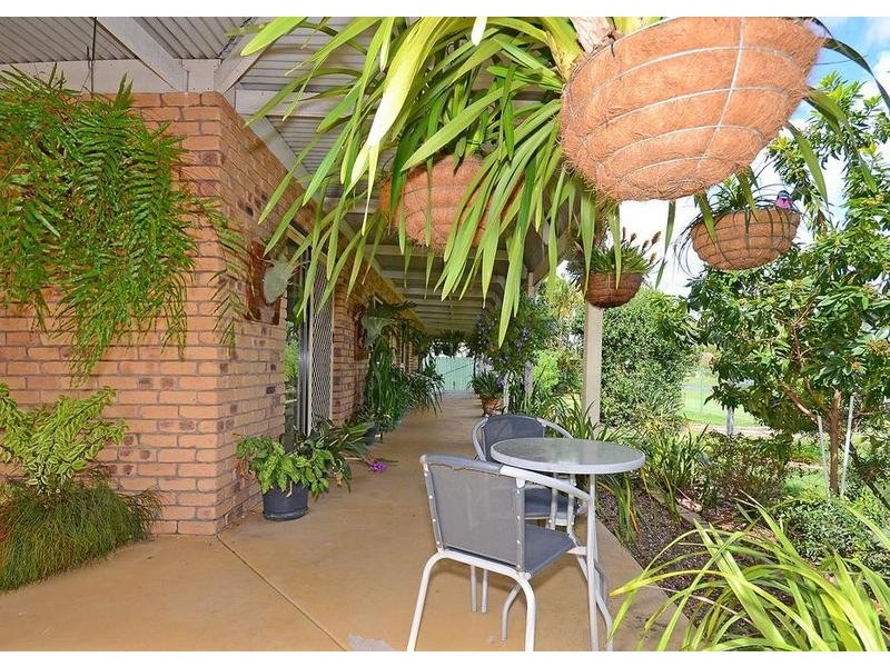 27 Hunter Street, Torbanlea QLD 4662