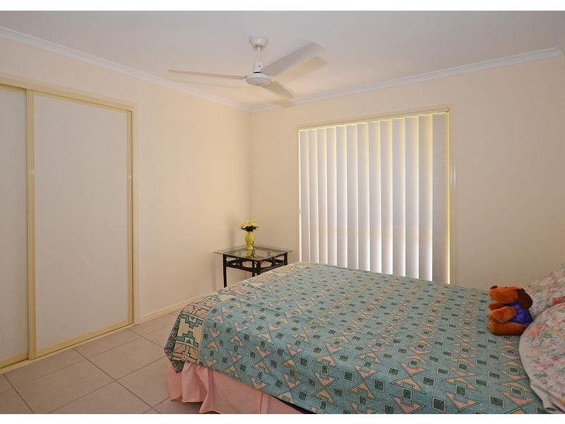 28 East St, Howard QLD 4659