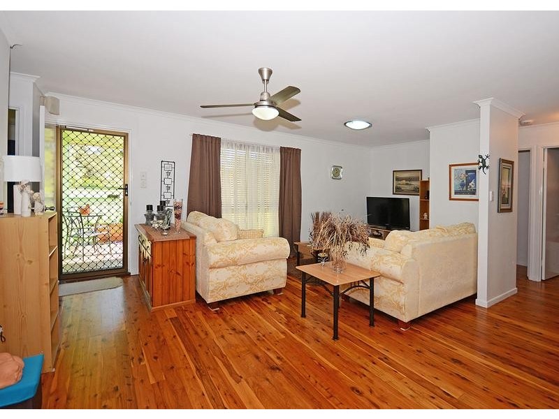 49 Thomas St, Howard QLD 4659