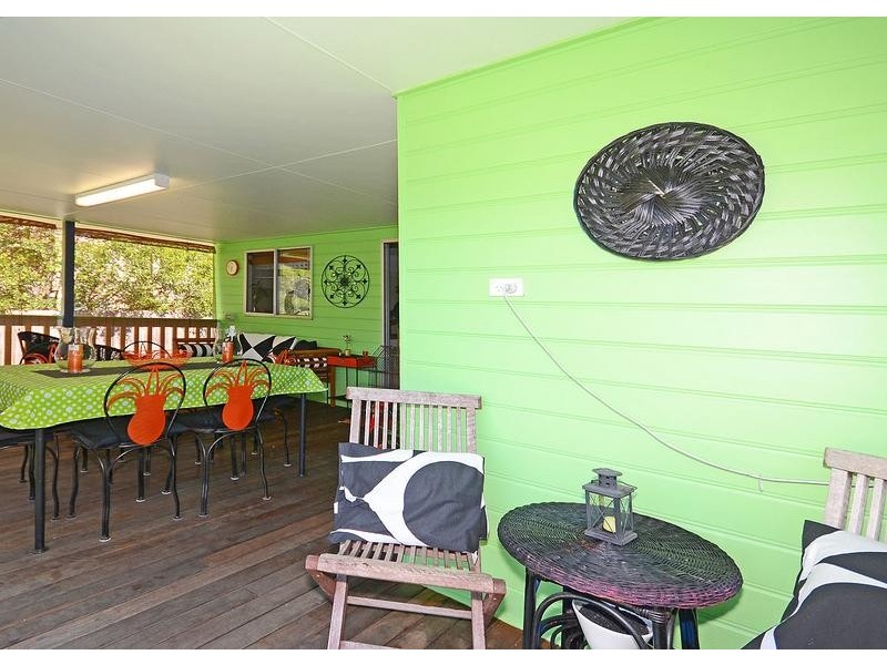 49 Thomas St, Howard QLD 4659