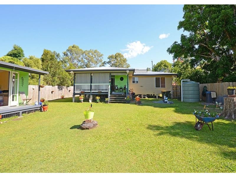 49 Thomas St, Howard QLD 4659