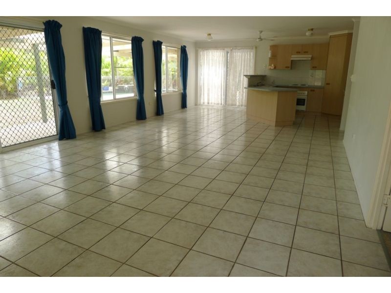 154 Burrum River Rd, Torbanlea QLD 4662