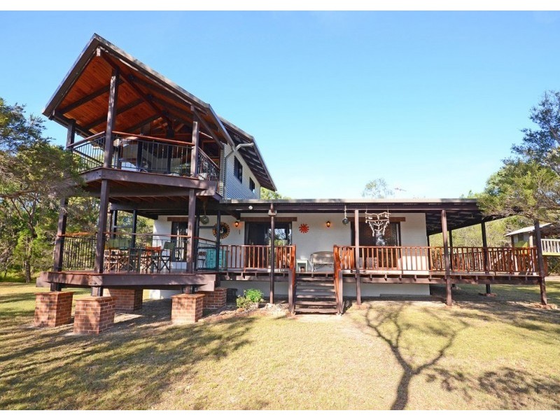 15 Island Close, Pacific Haven QLD 4659