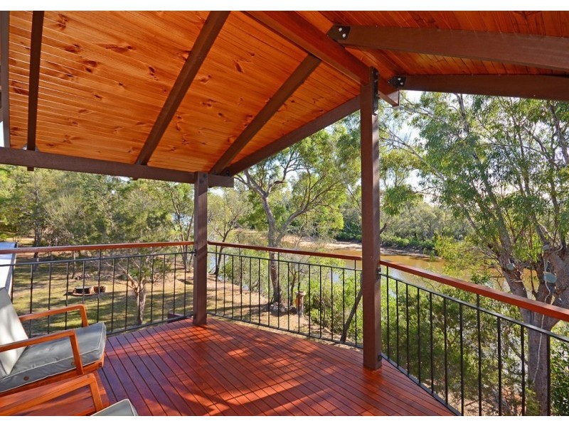 15 Island Close, Pacific Haven QLD 4659