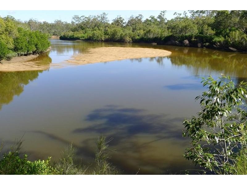 20 Island Close, Pacific Haven QLD 4659