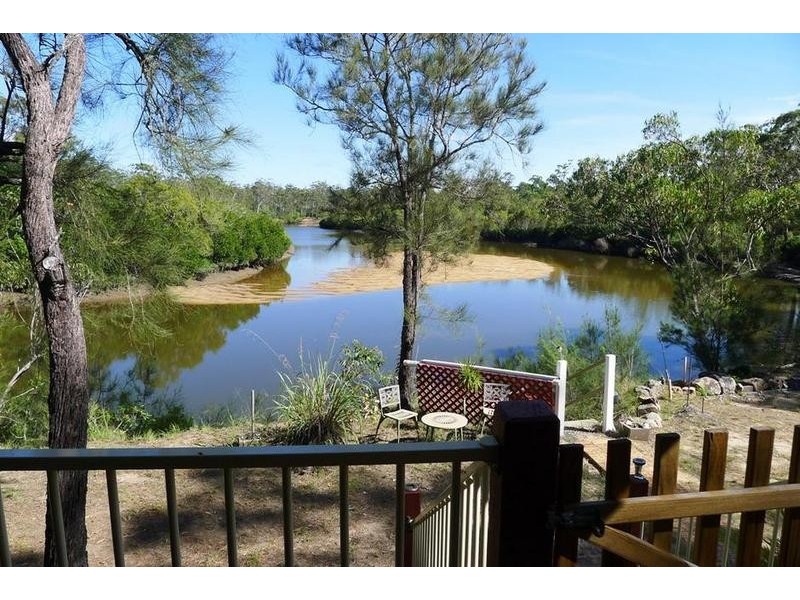 20 Island Close, Pacific Haven QLD 4659