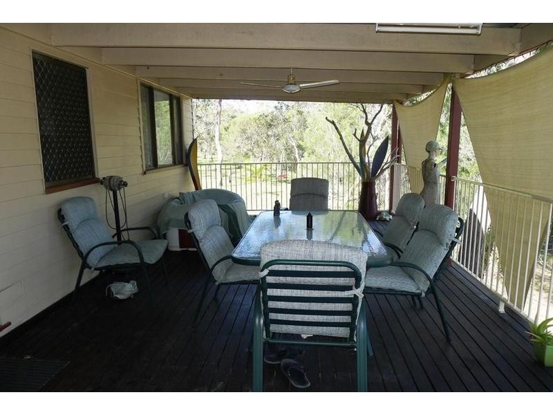 20 Island Close, Pacific Haven QLD 4659