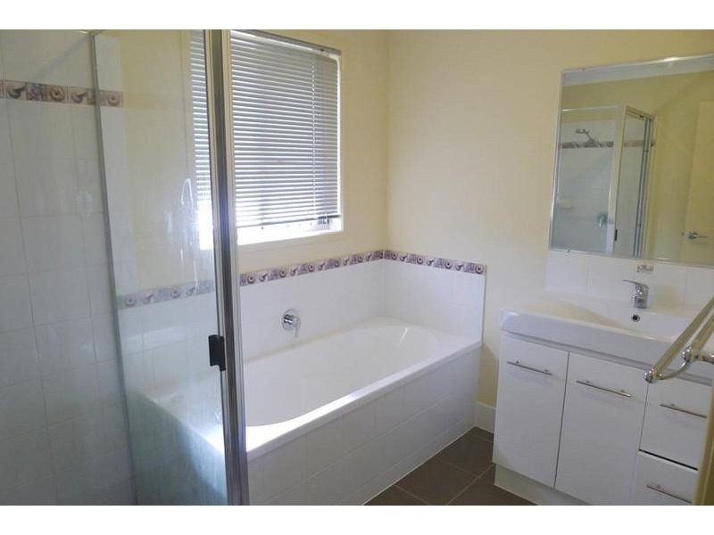 5 Southfork Cct, Burrum Heads QLD 4659