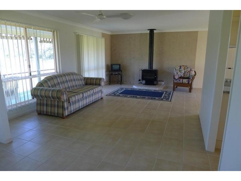 214 Pacific Haven Drive, Pacific Haven QLD 4659