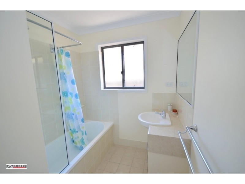 10 Prawle St, Howard QLD 4659