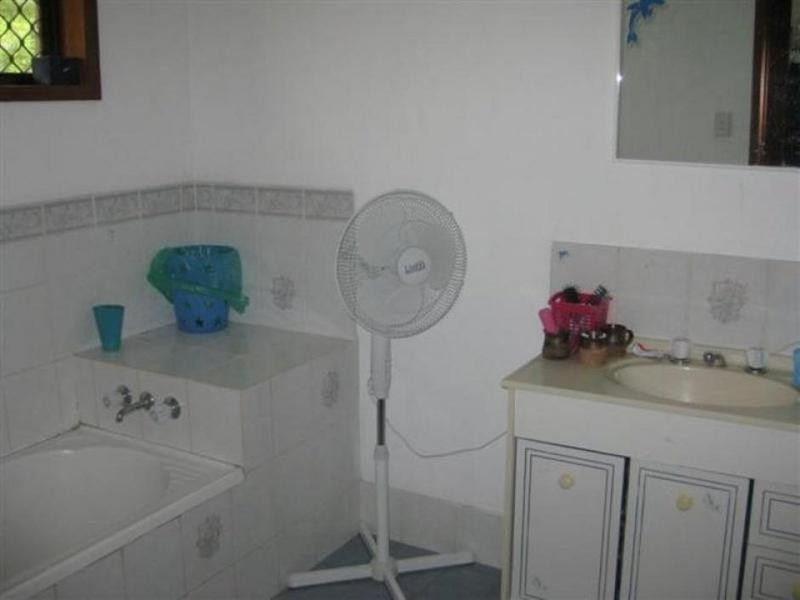 96 Melinda Rd, Torbanlea QLD 4662