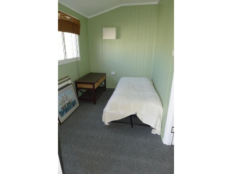 67 Thomas Street, Howard QLD 4659