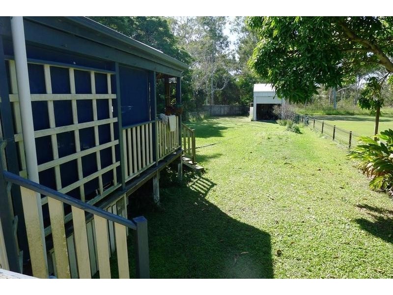 67 Thomas Street, Howard QLD 4659