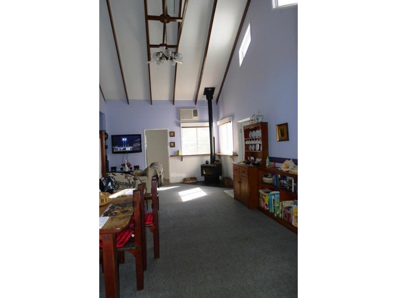 67 Thomas Street, Howard QLD 4659