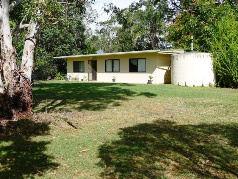 2 South Heath Rd, Burrum River QLD 4659