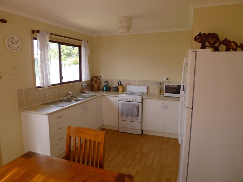 16 Prawle Street, Howard QLD 4659