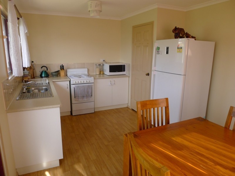 16 Prawle Street, Howard QLD 4659