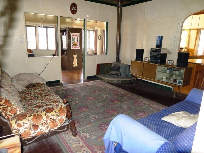 10 Agnes Street, Howard QLD 4659