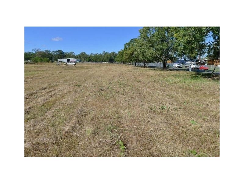 7 Power House Rd, Howard QLD 4659