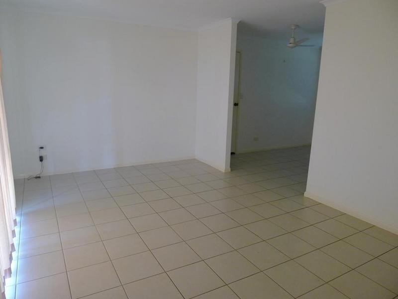 41 James Street, Howard QLD 4659