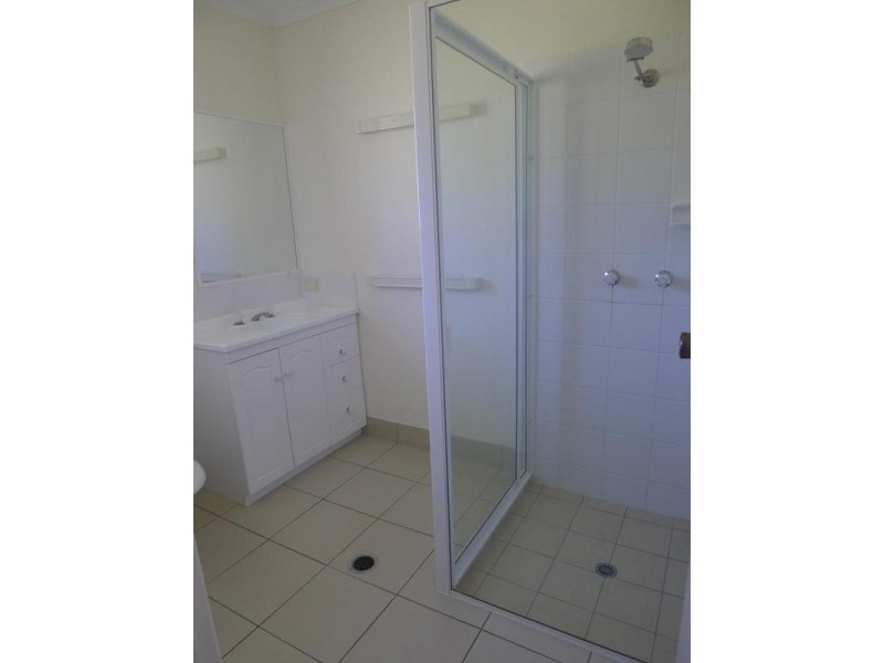 41 James Street, Howard QLD 4659