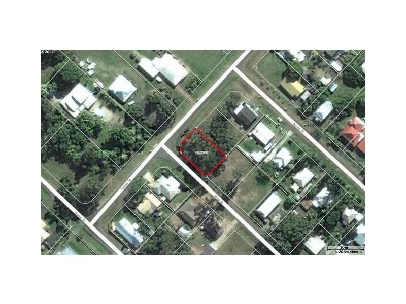 42 James Street, Howard QLD 4659