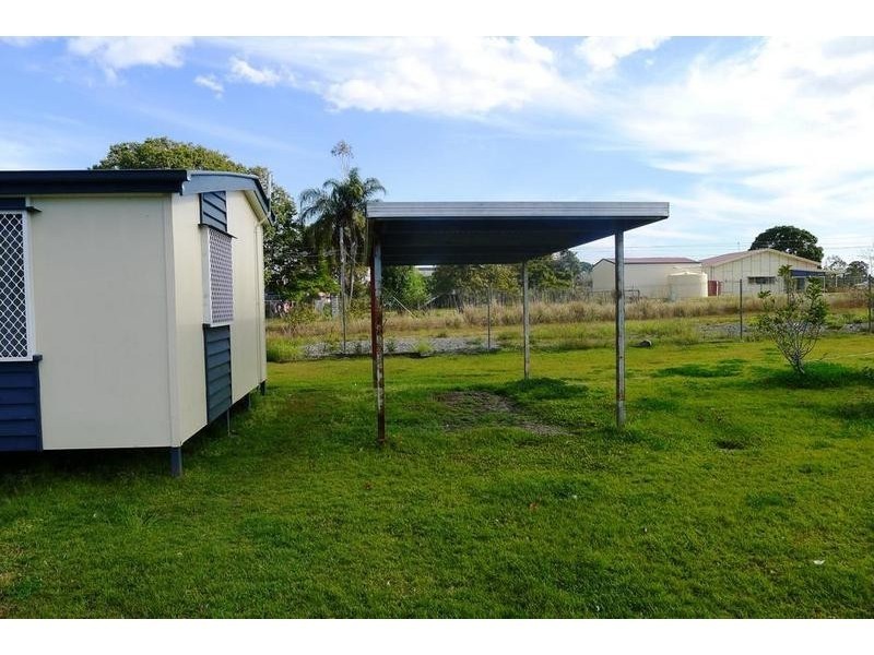 2 Edith Street, Howard QLD 4659
