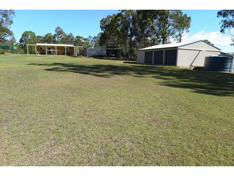 39 Raintree Avenue, Burrum Heads QLD 4659