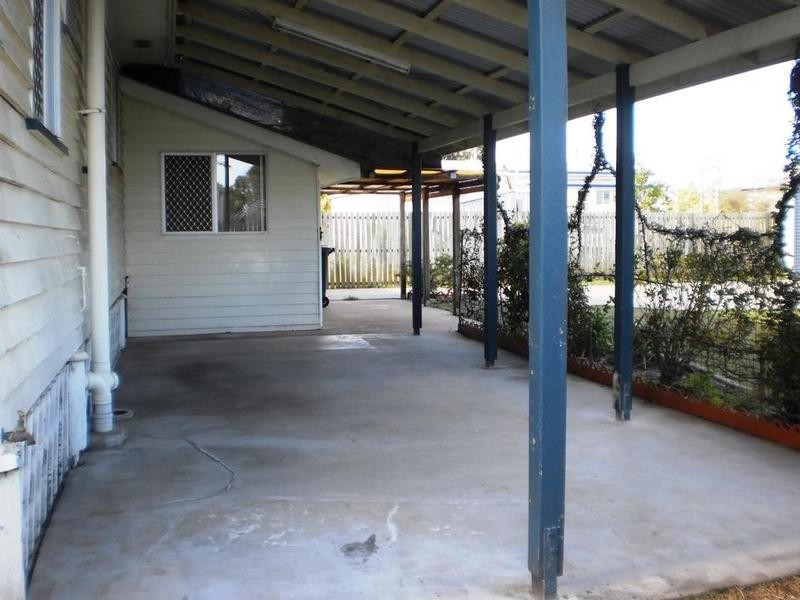 6 Crawford Street, Torbanlea QLD 4662