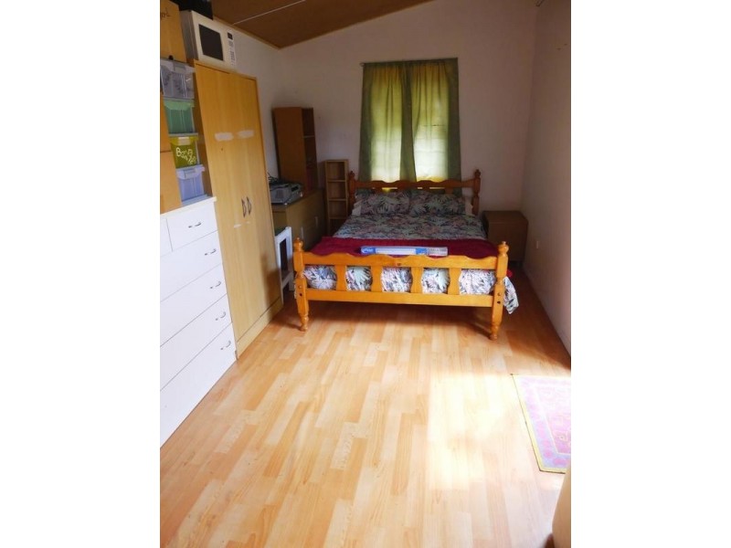 42-44 Hurley St, Howard QLD 4659