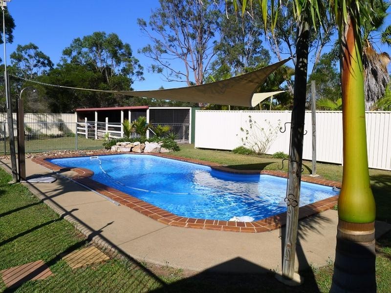 35 Kent Pde, Torbanlea QLD 4662