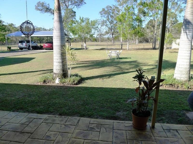 35 Kent Pde, Torbanlea QLD 4662
