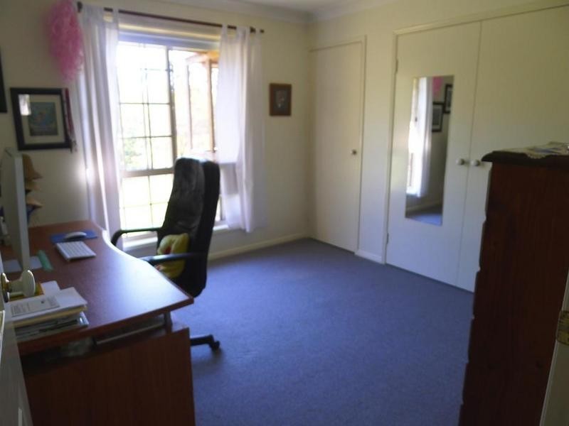 35 Kent Pde, Torbanlea QLD 4662