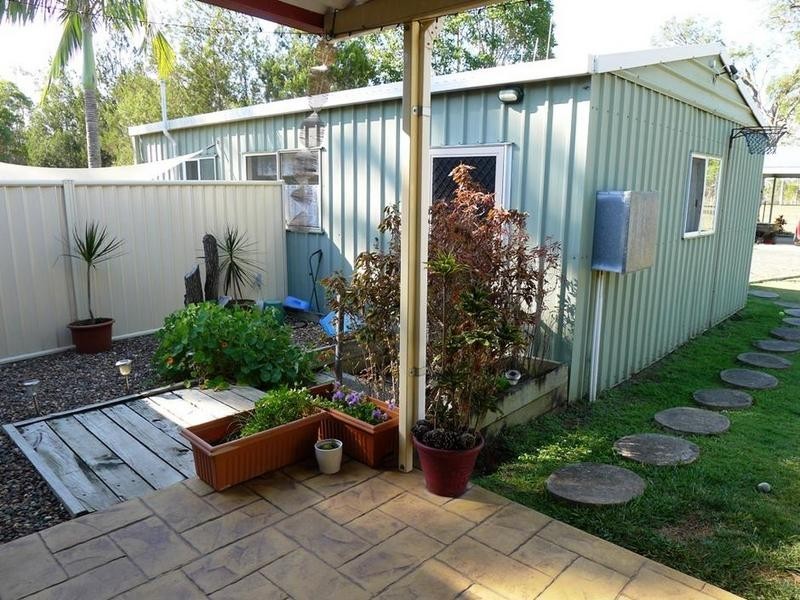 35 Kent Pde, Torbanlea QLD 4662