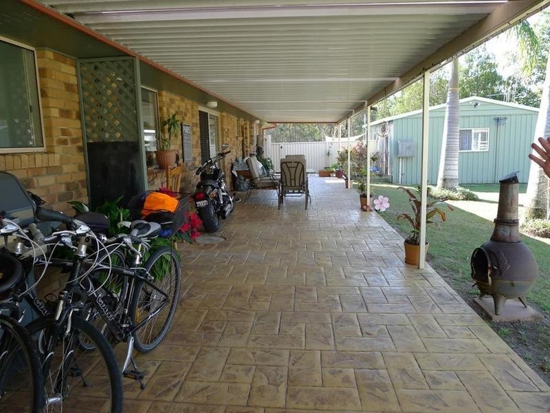 35 Kent Pde, Torbanlea QLD 4662