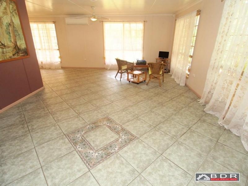 72 Hunter St, Torbanlea QLD 4662