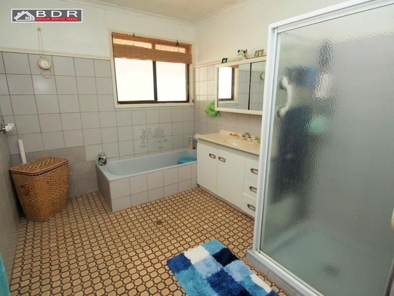 72 Hunter St, Torbanlea QLD 4662