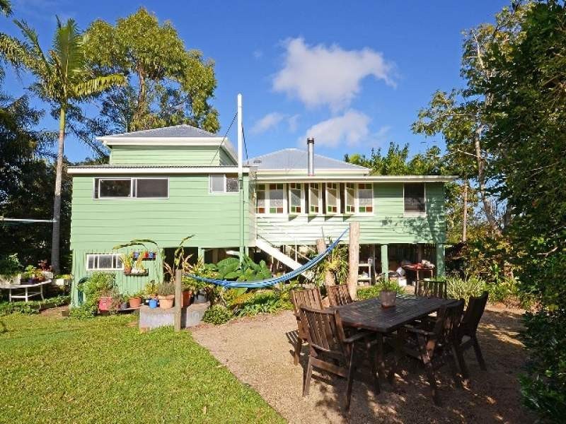 7 Hunter Street, Torbanlea QLD 4662